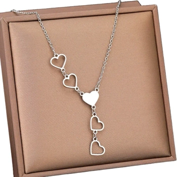 Dlouhý stříbrný náhrdelník, elegantní srdce z chirurgické oceli