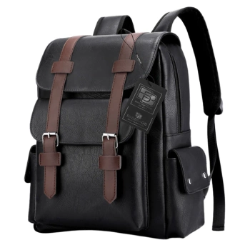 Černý kožený batoh do kabiny příručních zavazadel letadla