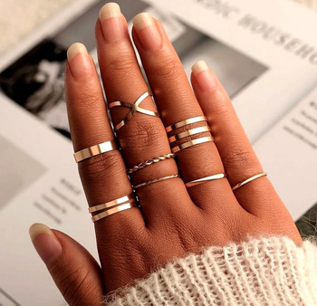 Sada punkových prstenů, zlaté snubní prsteny, gotické retro